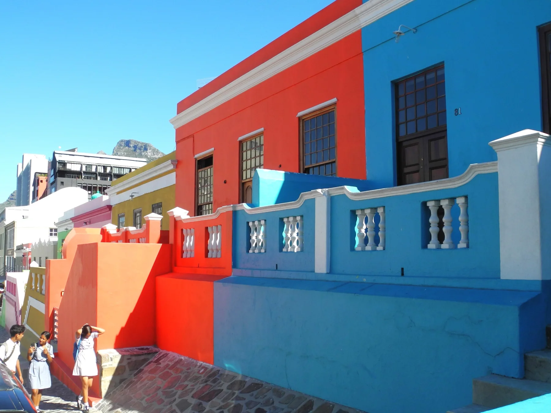 Jadis réservé aux musulmans, Bo-Kaap joue désormais la carte de la couleur 