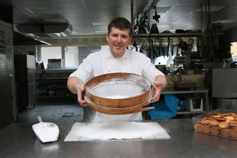 Camille Lesecq a commencé son parcours au restaurant du Crillon, un palace parisien.