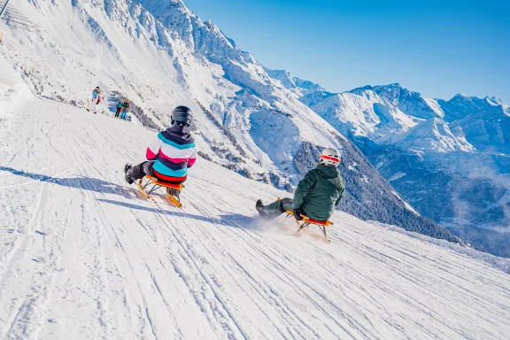 La piste de luge de La Tzoumaz offre une descente de 7 km.Photo Verbier tourisme.