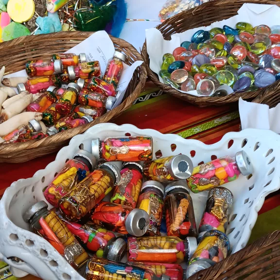 Les amulettes du marché des sorcières