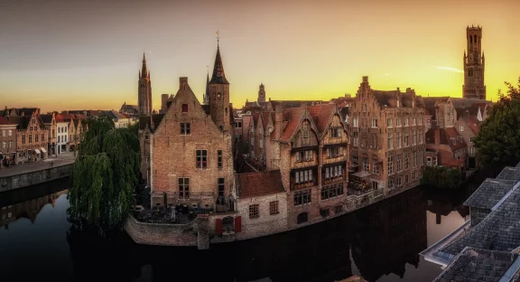Le quartier du Rosaire est l'ancien port de sel. Aujourd'hui l'une des plus belles vues de la ville. Photo Jandarthet