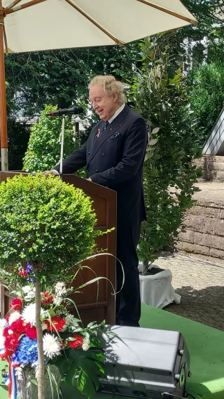 Chaque 14 juillet, Hermann Bareiss invite Français et Allemands à un déjeuner de l'amitié franco-allemande.