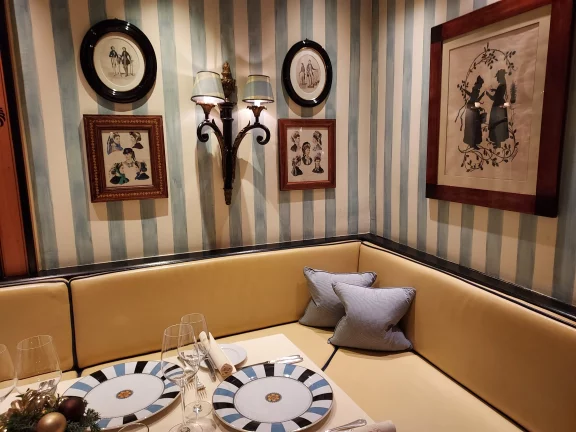 Un des restaurants de la demi-pension.