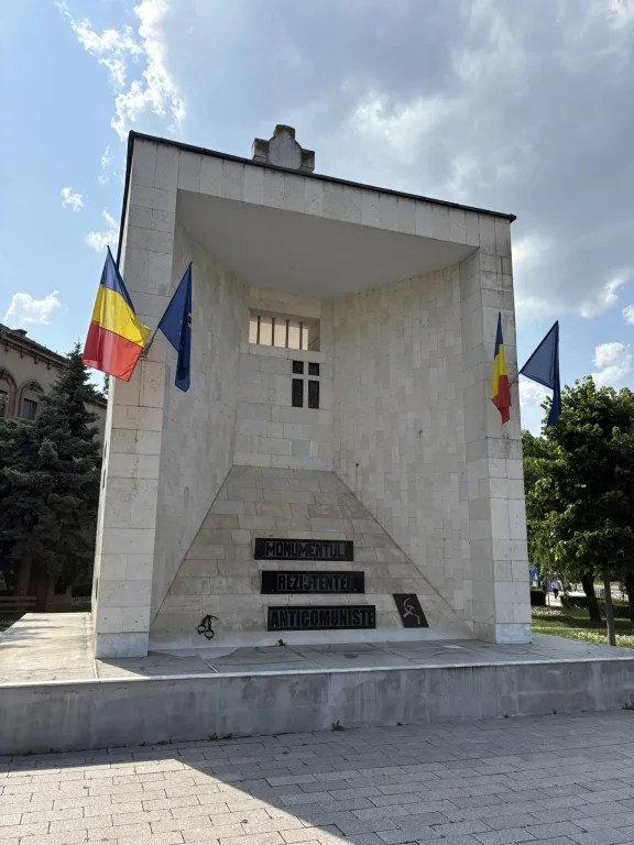 Le monument de la Résistance anticommuniste