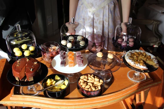 Le petit buffet des desserts au restaurant Bareiss.