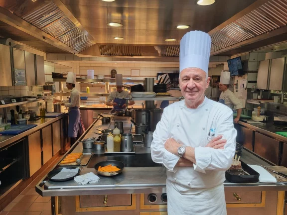 Marc Haeberlin : "Paul Bocuse a été mon mentor, mon conseiller, mais jamais je n'ai réussi à le tutoyer. Toute ma vie, je l'ai appelé Monsieur Paul. C'était aussi le prénom de mon père".