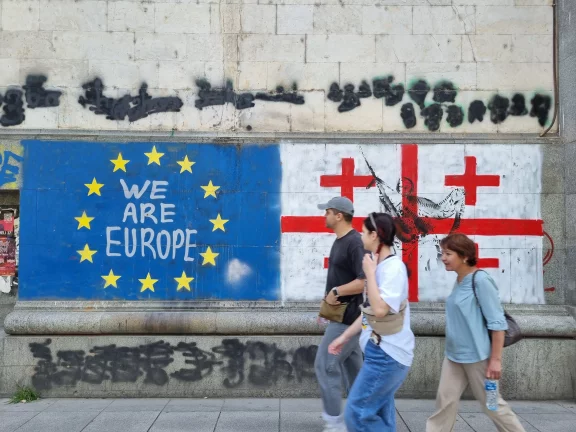 A Tbilissi, les pro-européens affichent leur penchant pour l'Ouest.