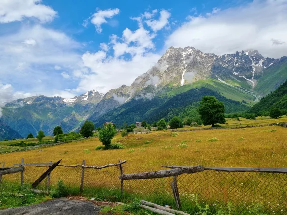 Paysages de montagne à Becho.
