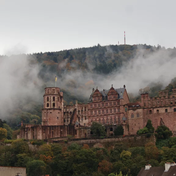 Ambiance mystique et mélancolique.