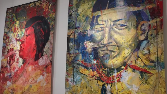 Les Pajés, les hommes-médecins, gardiens des savoirs ancestraux. Une oeuvre de Dalava Duarte.