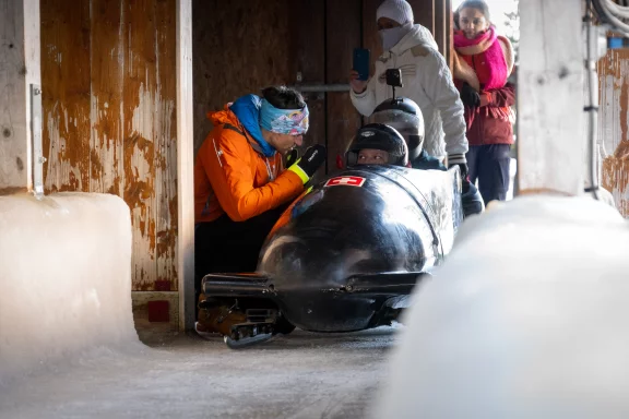 Baptem de pilotag de bobsleigh. Photo Agence Carpe Minute
