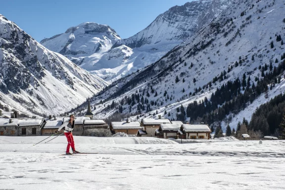 Ski de fond espace nordique. Nomad Photographie