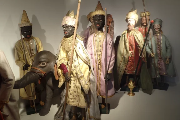 La crèche de Noël de Franz Xaver Gruber est exposée à l'étage de l'école à Arnsdorf.