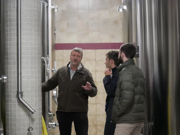 Explications lors de la vinification.