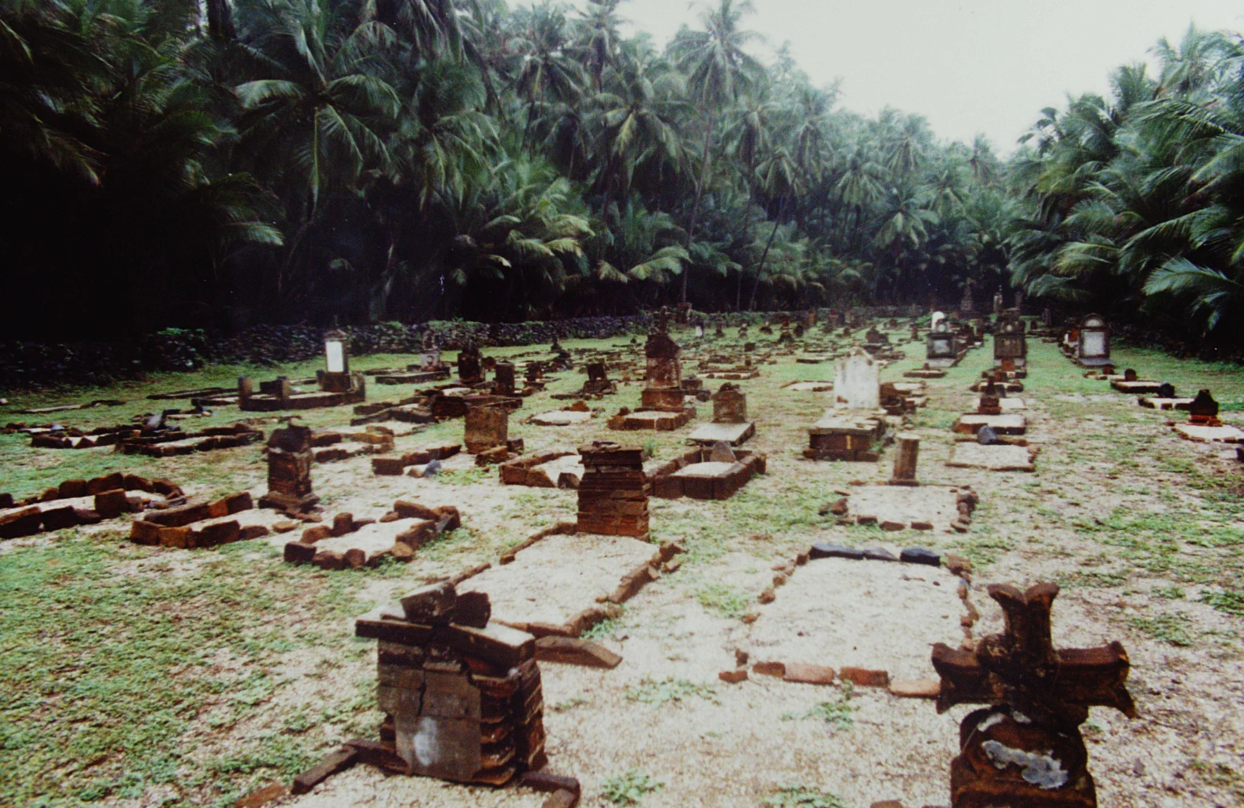 Le cimetière des surveillants sur l'île Saint-Jospeh
