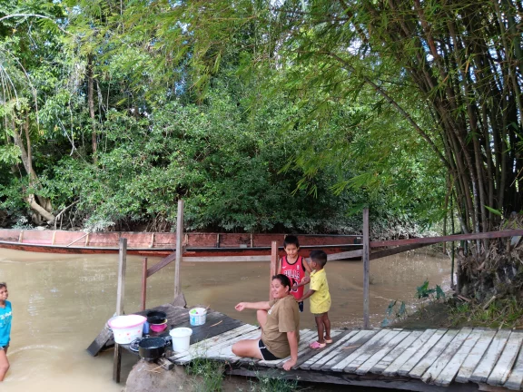 L'heure du repas à Balaté.