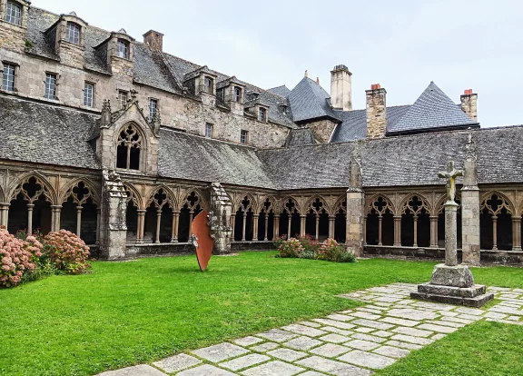 Tréguier, le cloître