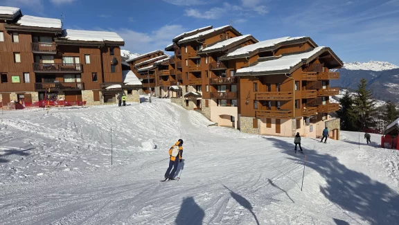 Le village de Vamorel est construit en bois et en pierre. Le centre n'est pas accessible en voiture.