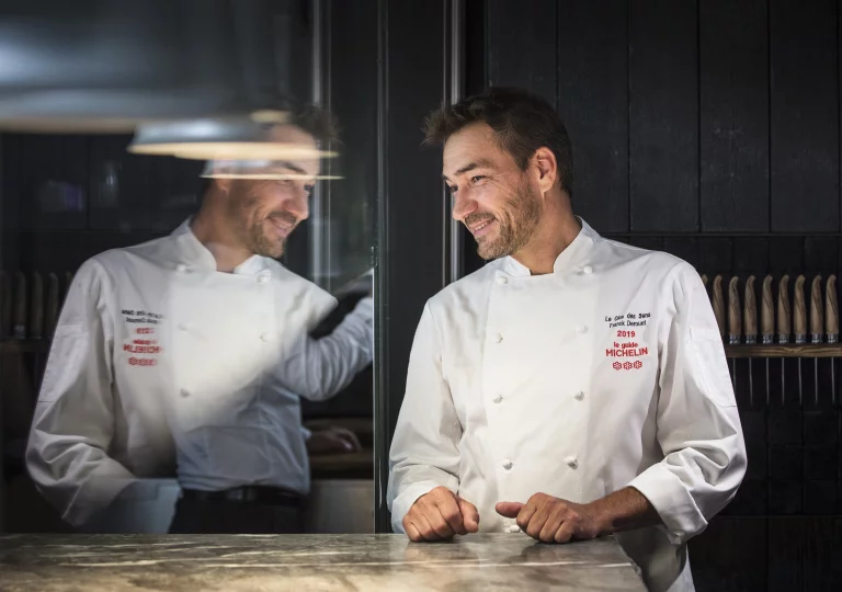 Franck Derouet propose une cuisine éthique qui magnifie l'ordinaire jusqu'à l'extraordinaire. Photo Matthieu Cellard