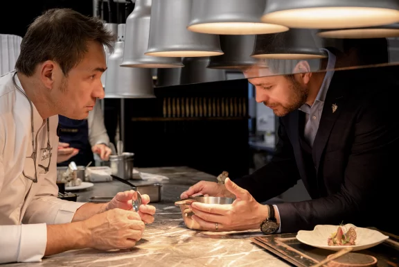 Franck Derouet et Thomas Lorival ont su instaurer une grande complicité. Photo Matthieu Cellard.