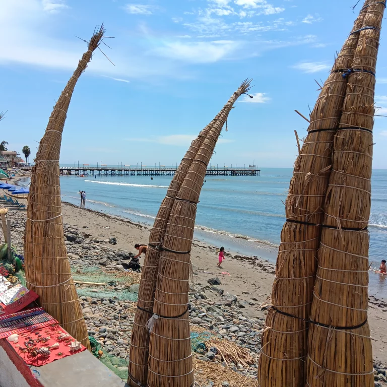 Huanchaco, station balnéaire de Trujillo