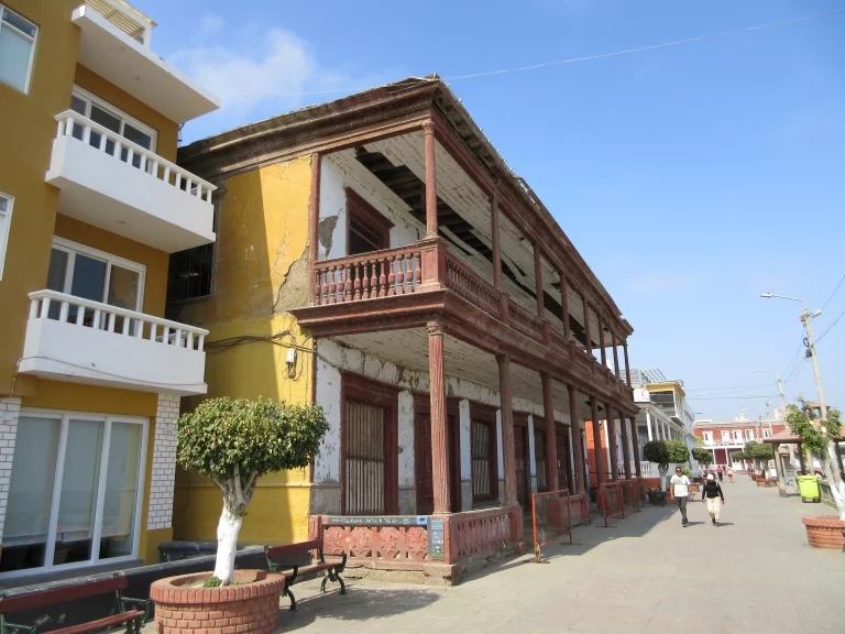 Pacasmayo, le Malécon Grau et son architecture patrimoniale