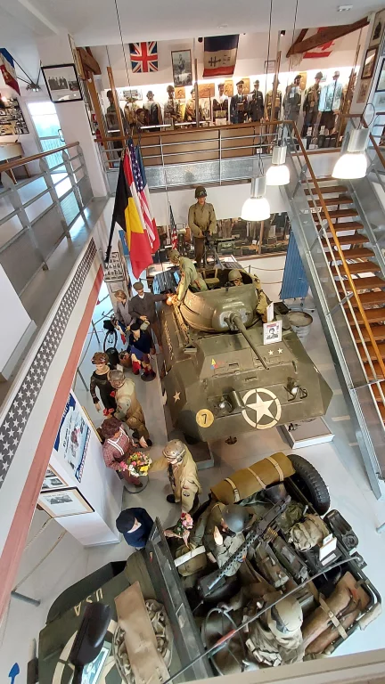 Au musée Roger Bellon, dédié à la Seconde Guerre mondiale.