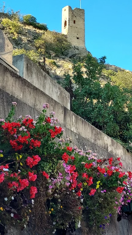 La forteresse de Mornas