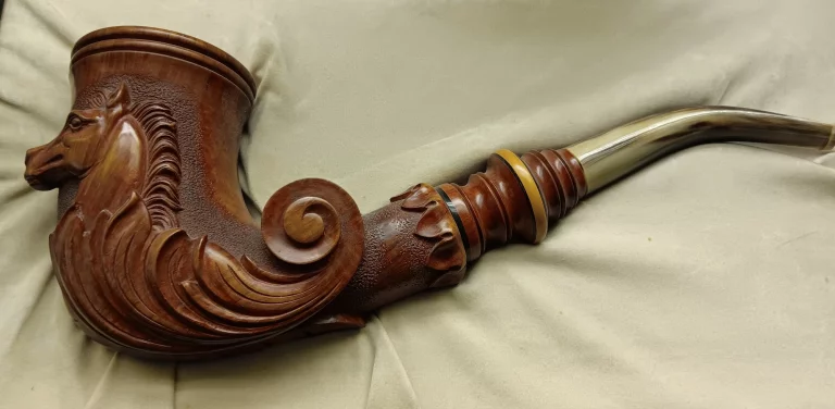 Au musée de la pipe et du diamant à Saint-Claude