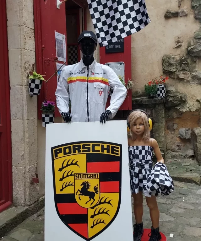 Les courses s'affichent partout en ville