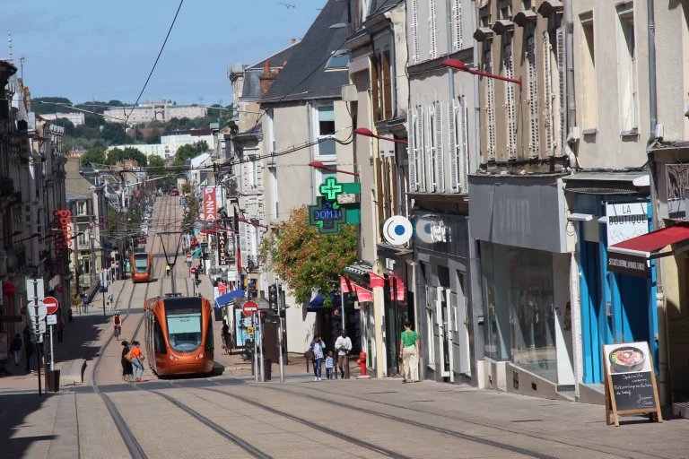 Dans la ville "moderne".
