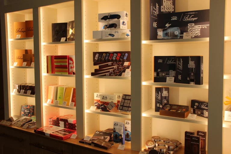 Au Mans, à la chocolaterie Bellanger, les 24 h se déclinent aussi en chocolat.