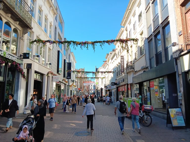 La rue piétonne Langemunt