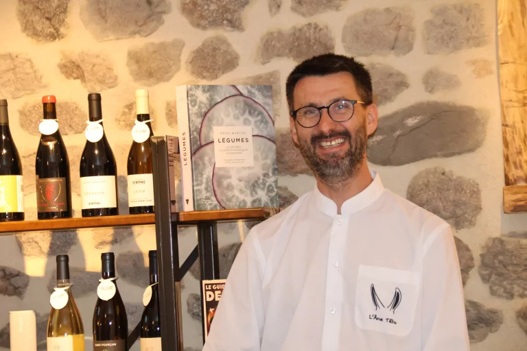 Julien Montet, maître d'hôtel et sommelier