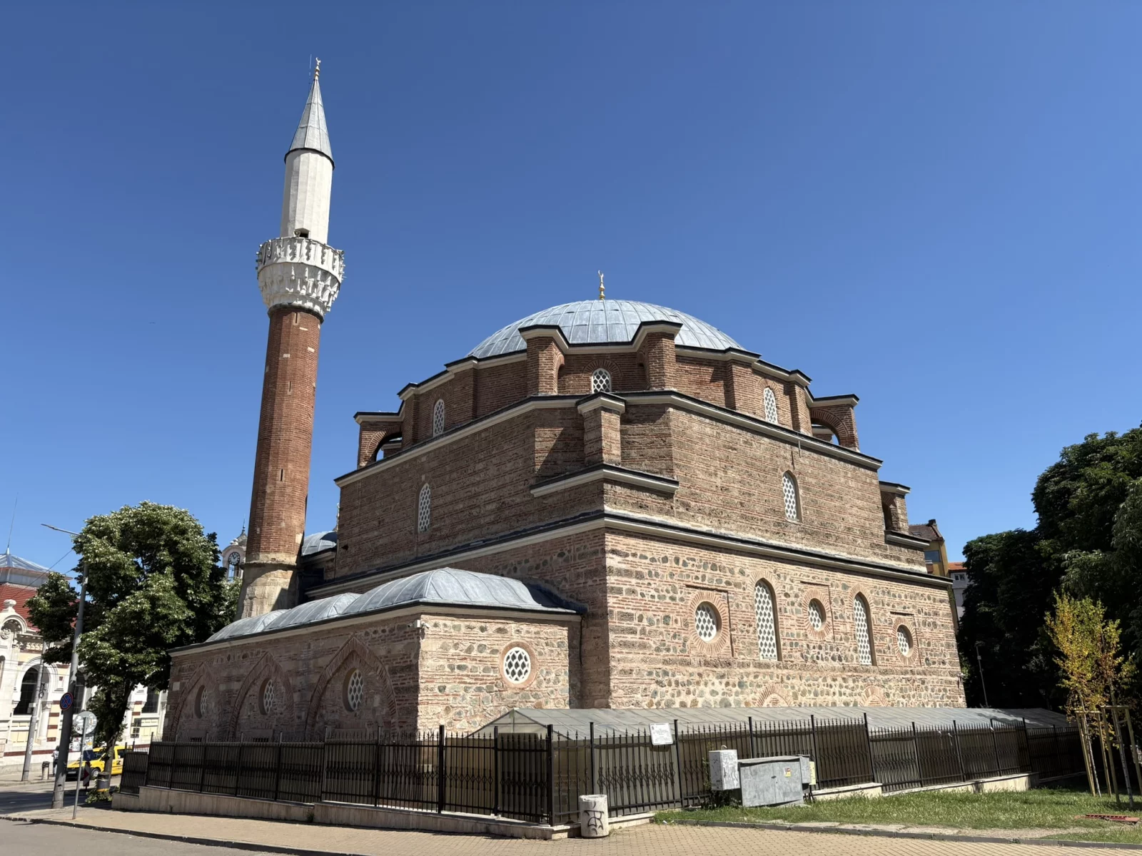 Mosquée Bania Bachi. Photo Nil Vautrin