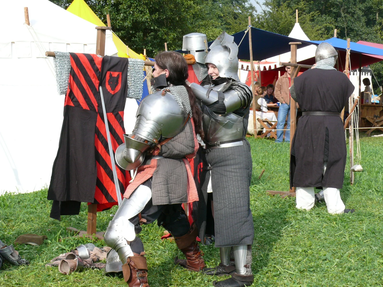 Pas facile de revêtir son armure!