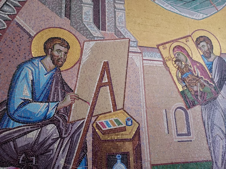 Mosaïque représentant saint Luc peignant l'icone miraculeuse de la vierge abritée au monastère de Kykkos