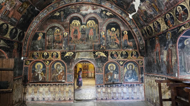 Les fresques de l'église de la nativité à Arbanasi.