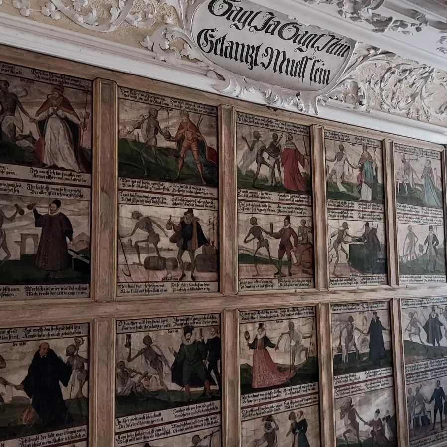 La plus ancienne Danse macabre en Bavière se trouve à Füssen. Elle a été peinte en 1602 par Jakob Hiebeler. ©H.L.