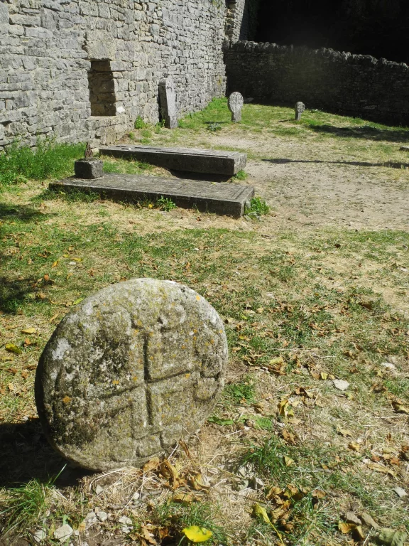 Couvertoirade, bourgtemplier fortifié