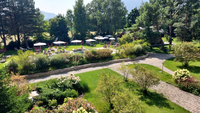 Dans les vastes jardins du Das Achental