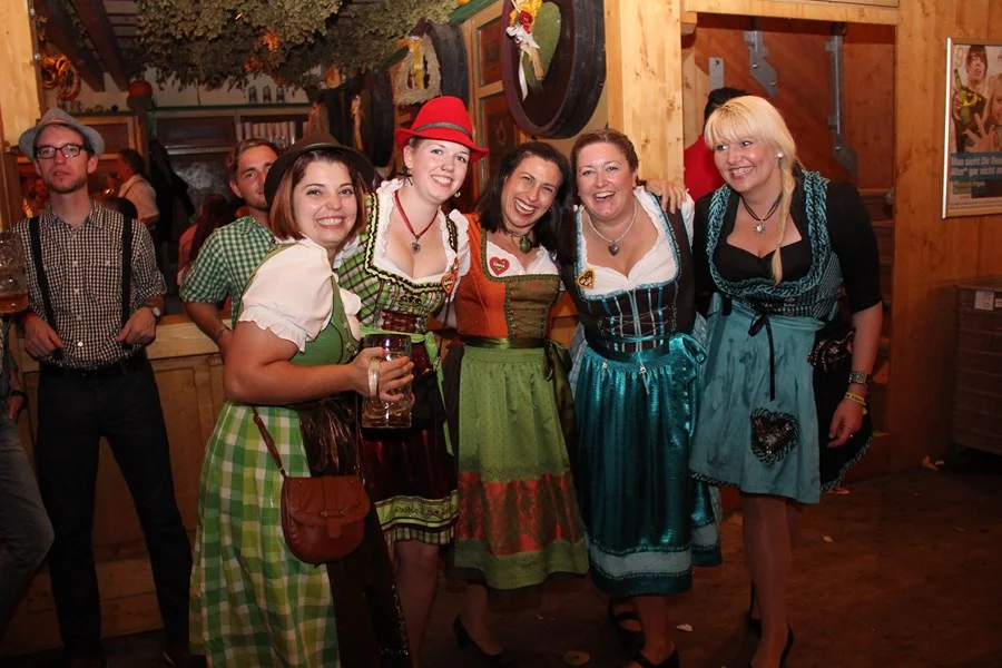 Les tenues traditionnelles siedent à toutes les femmes. ©H.L.