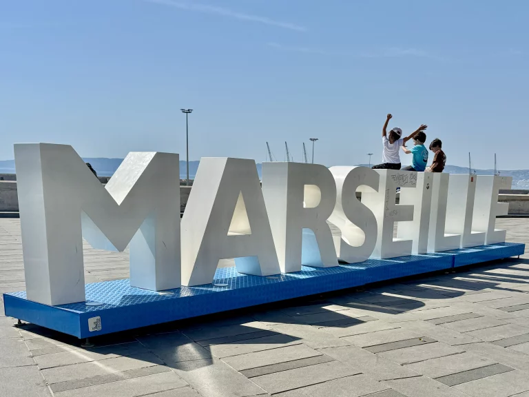 Marseille, deuxième ville de France entre terre et mer