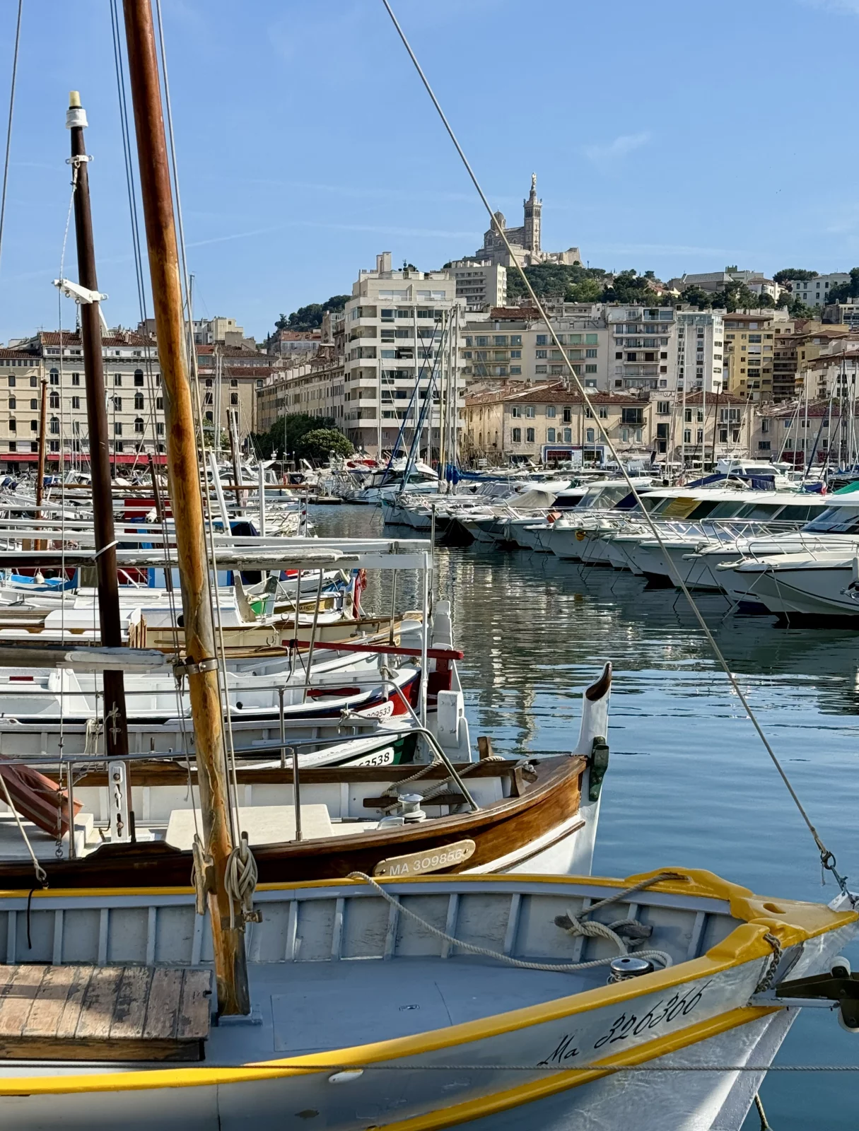 Le Vieux-Port s'est offert une cure de jeunesse pour Marseille-Provence, Capitale européenne de la culture en 2013.