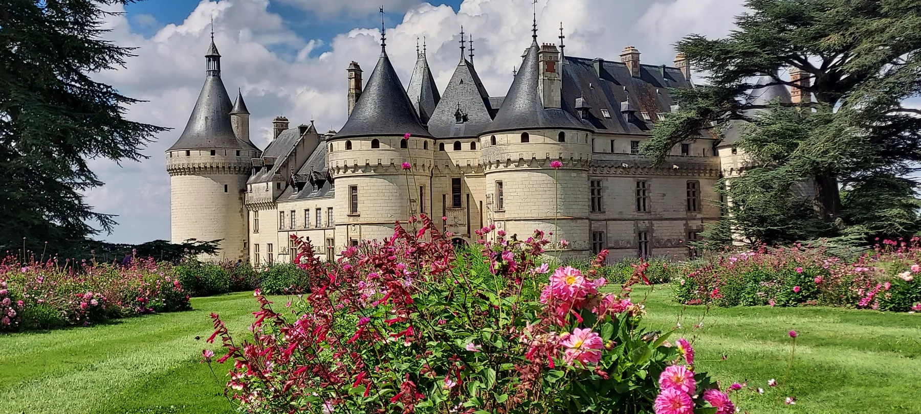 Le domaine de Chaumont-sur-Loire est la propriété de la Région Centre-Val de Loire depuis 2007.