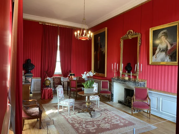 Dans les salons du château d'Amboise.