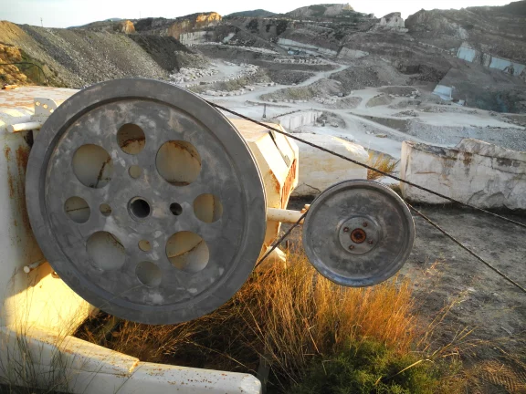 Les carrières de marbre blanc de Macael