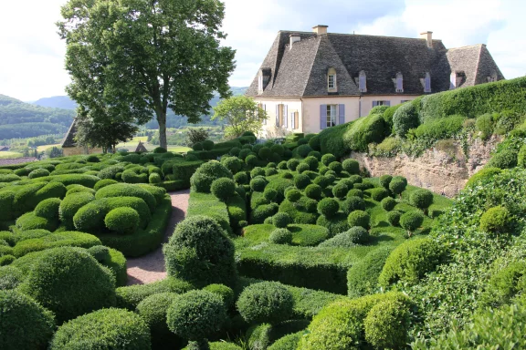 Le jardin de Marqueyssac et ses 150 000 buis.