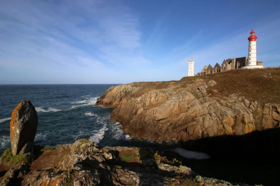 Le phare Saint-Mathieu à Plougonvelin date de 1835.