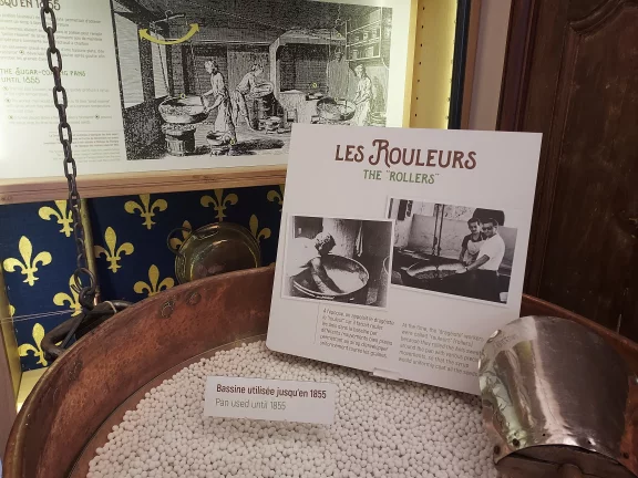 Le petit musée retrace l'histoire de la fabrciation des anis de Flavigny.
